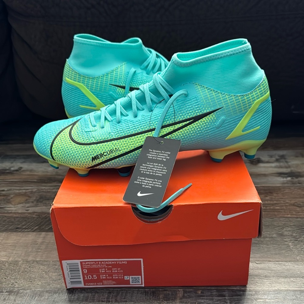 Nike Superfly 8 Academy Soccer Cleats